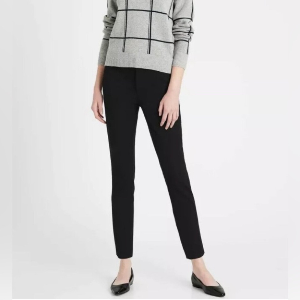 Classic Banana Republic "Sloan" Black Skinny Trouser Pants 6R Length: 34"